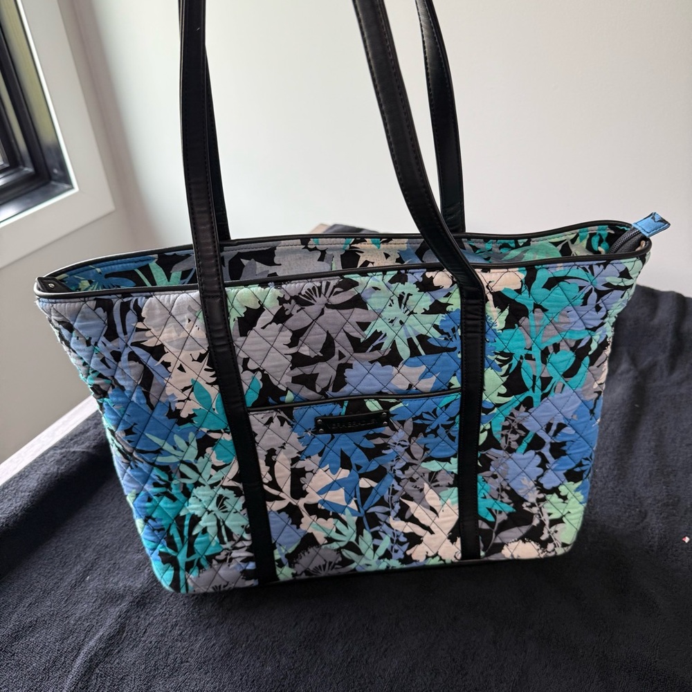 Floral Patterned Tote Bag - Black and Blue